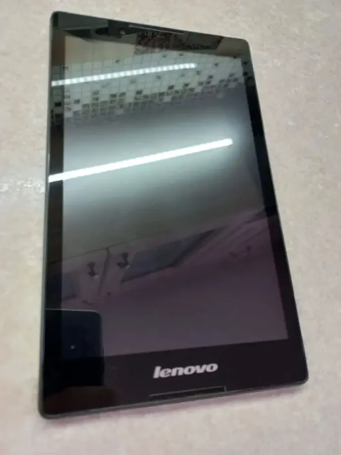 TIR / ADR Грузовий GPS навігатор 8 дюймів. Європа та Україна 2025/ 2