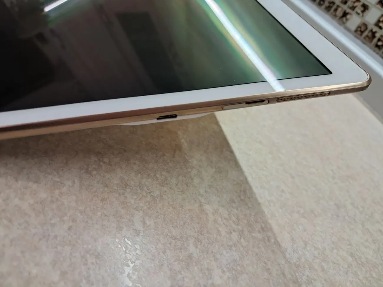 Планшет Samsung 10,5 дюймів Super Amoled Ідеальний стан 6