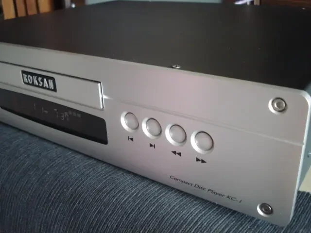 Продам CD проигрыватель ROKSAN Kandy KC-1 5