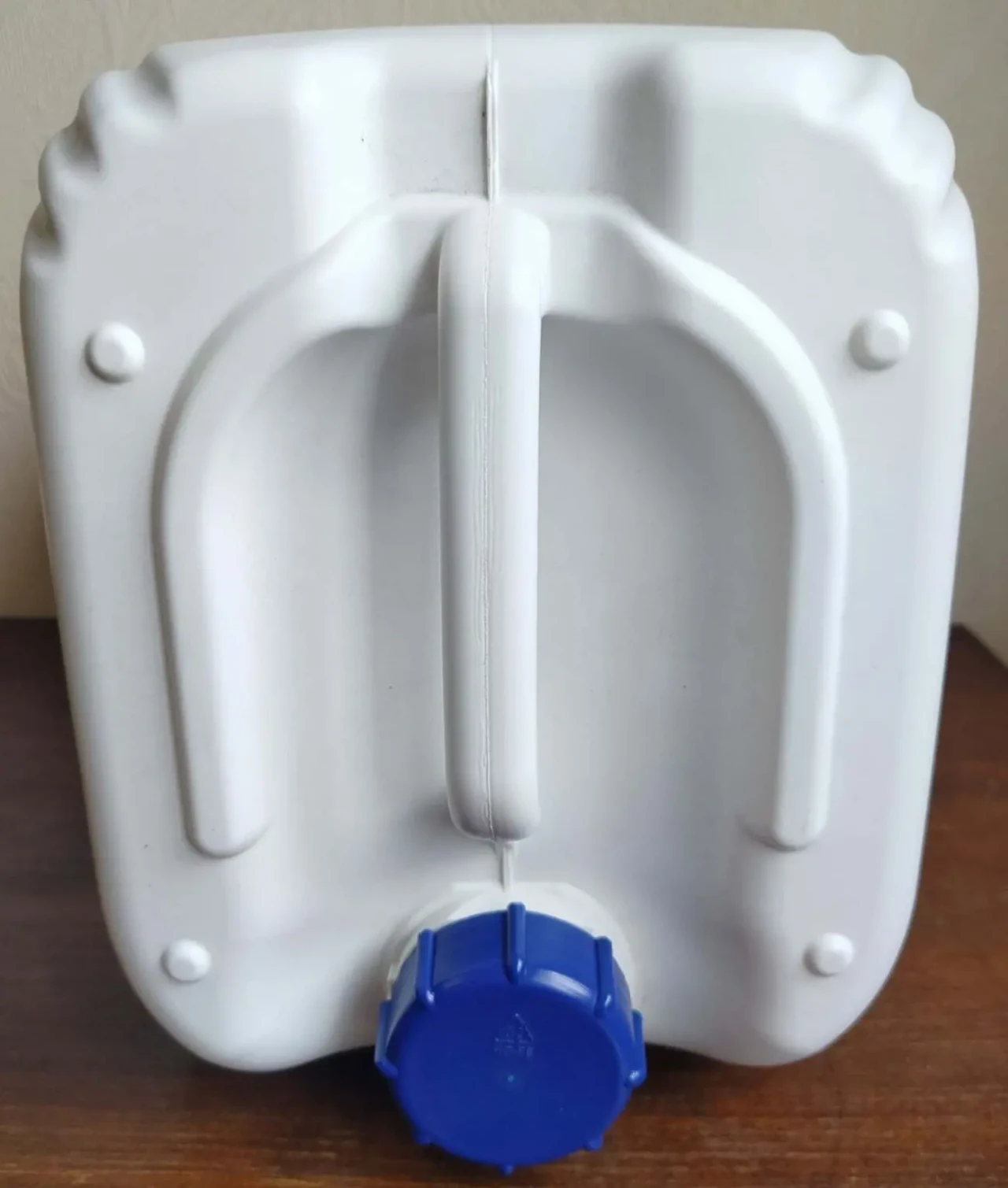 Каністра (Ємність) пластикова  Ємність 20л перший оберт АСТ Київ 8