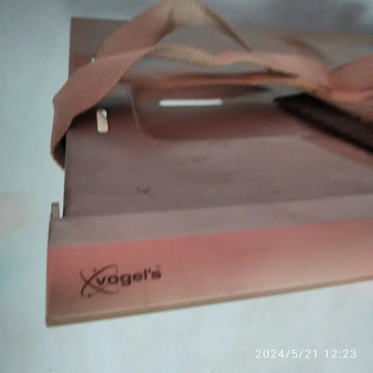 Полка настенная под телевизор б/у. 4