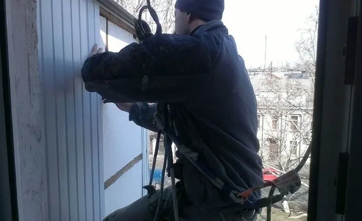 Ремонт балконов, лоджий, крыш домов. Гидроизоляция. Высотные работы.