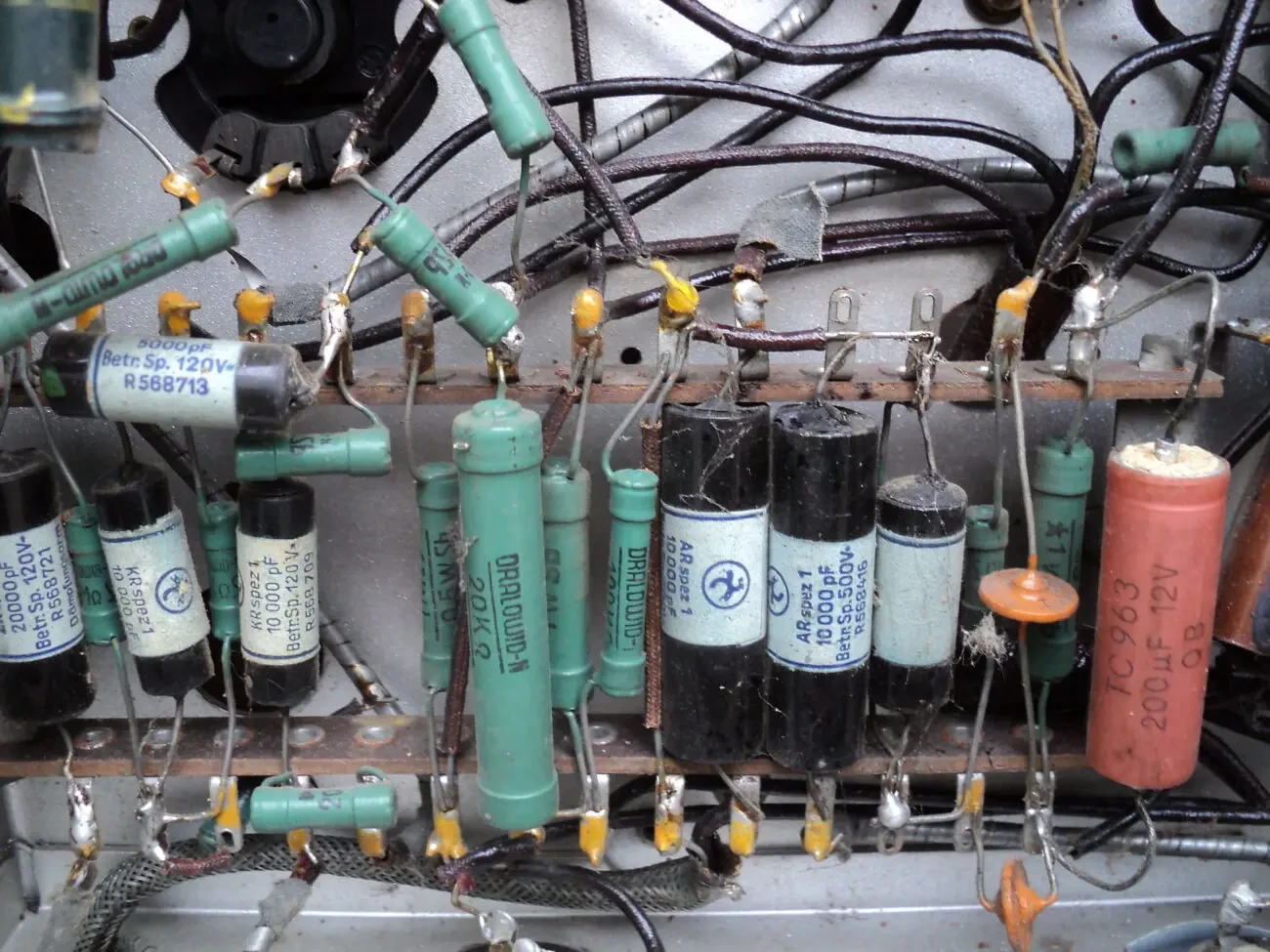 Радіоприцмач Телефункен 10