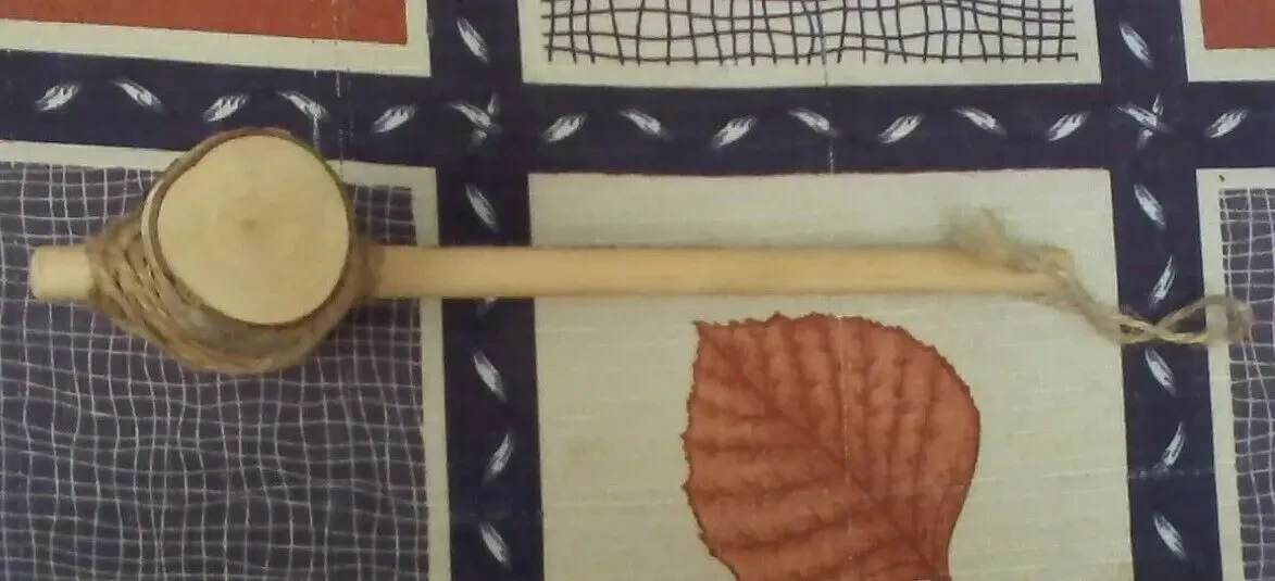 Молоточек березовий(для вибиття дурничок з макітри).Сувенір. 5