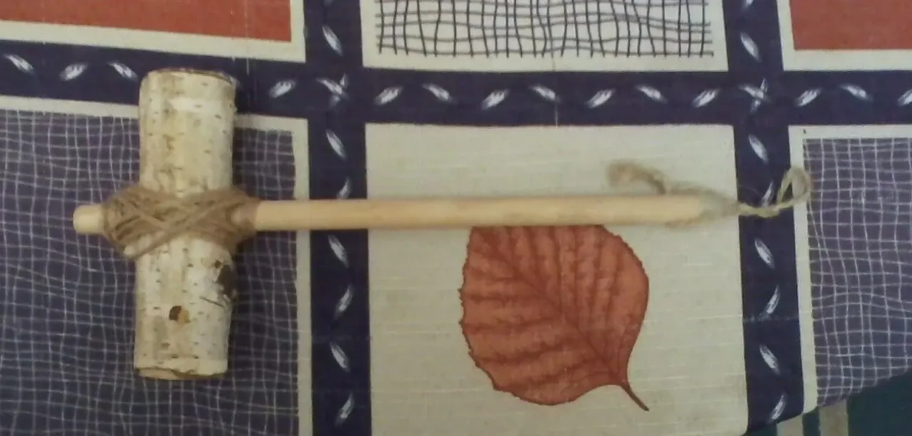 Молоточек березовий(для вибиття дурничок з макітри).Сувенір. 4