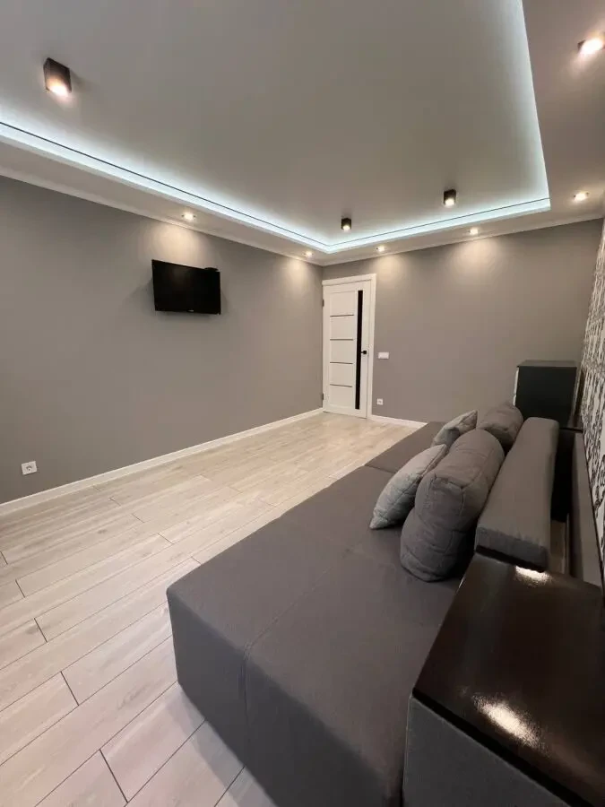 Продаж 1 к квартири 42 м2 в новобудовіз якісними меблями та технікою 8