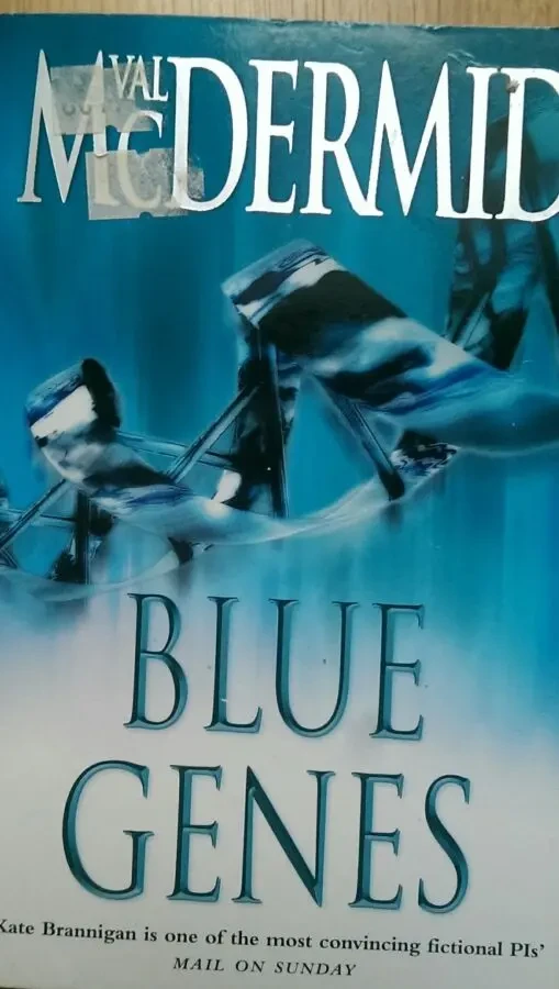 Blue Genes VAL McDermid English на Английском книга