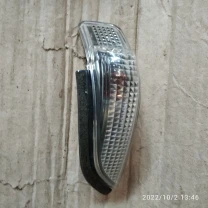 Автомобильный повторитель поворотник.