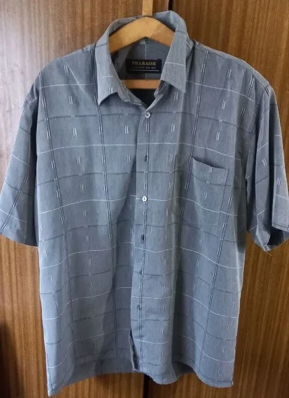 Продаю одяг у відмінному стані 6