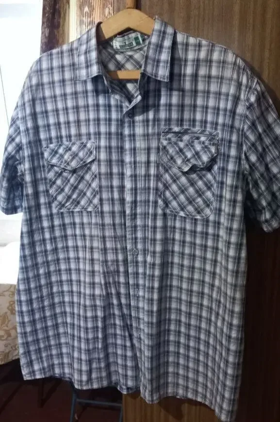 Продаю одяг у відмінному стані 3