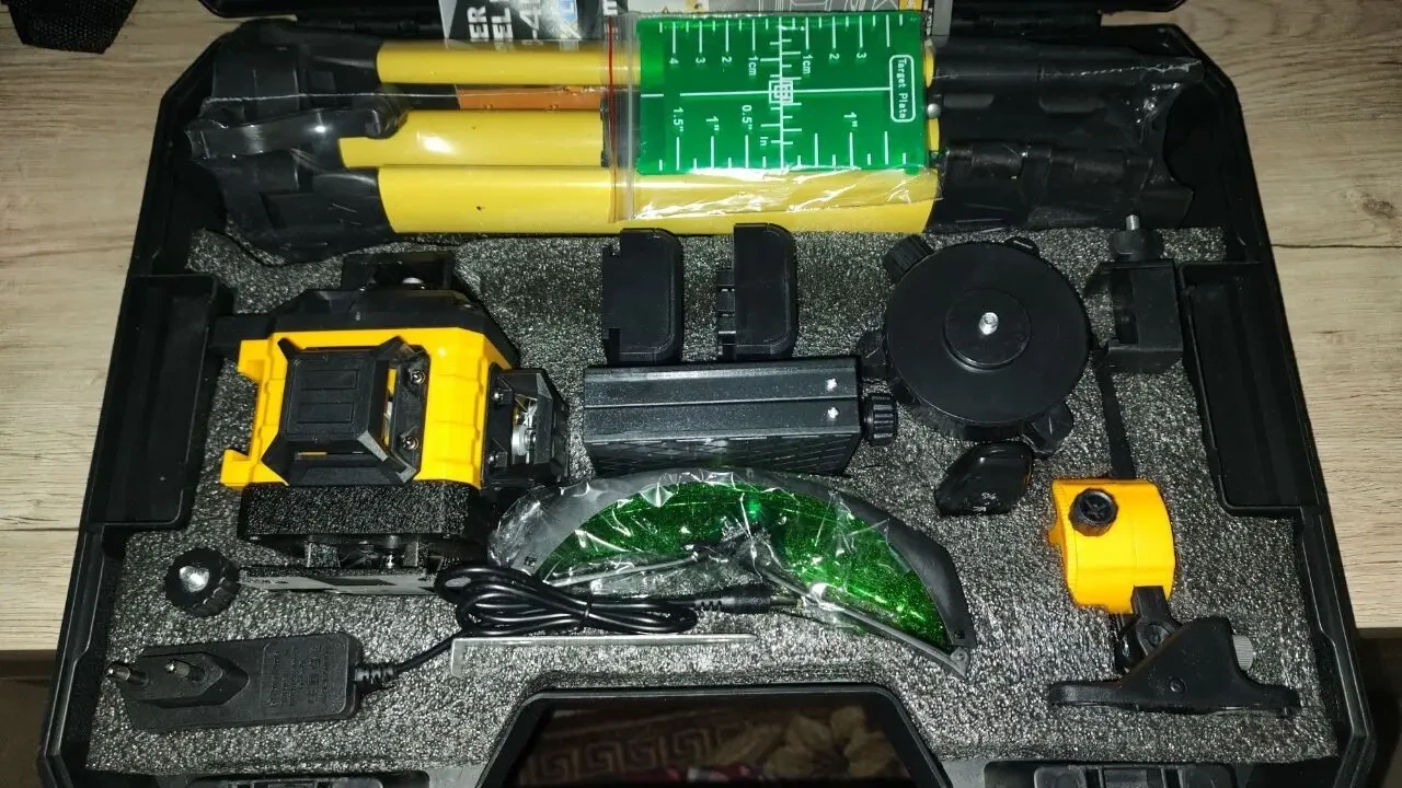 лазерний нівелір професійний