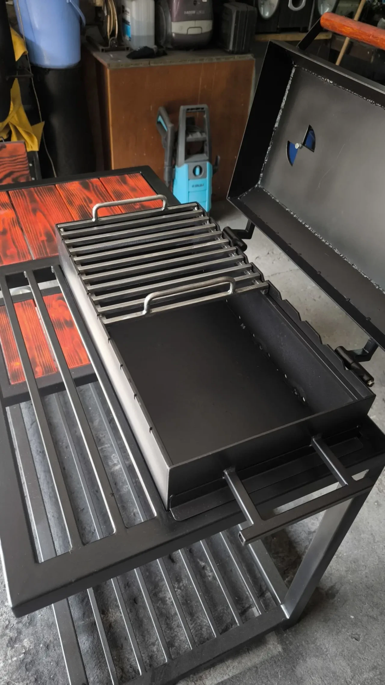 Мангал в стиле лофт 6