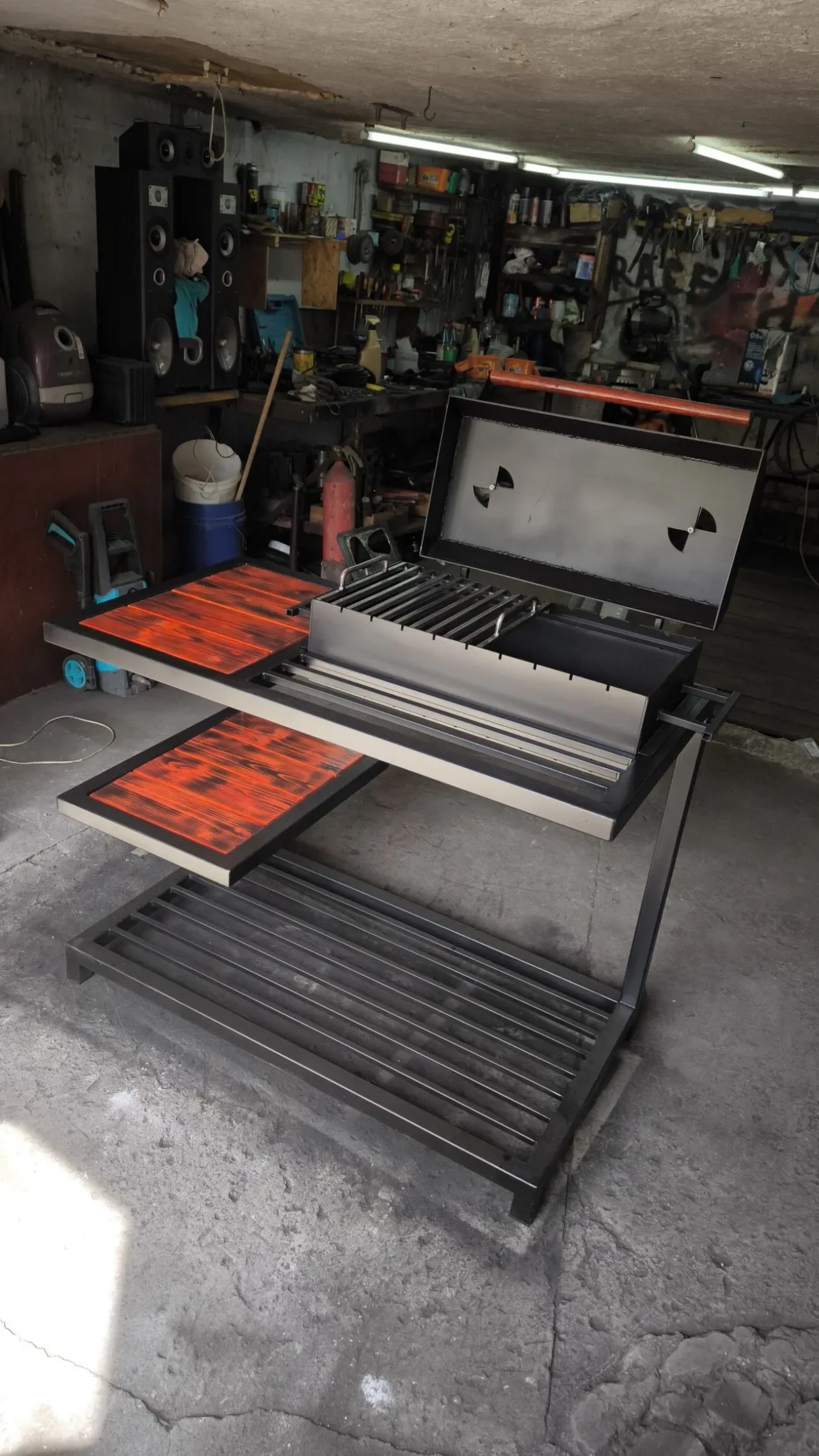 Мангал в стиле лофт 8