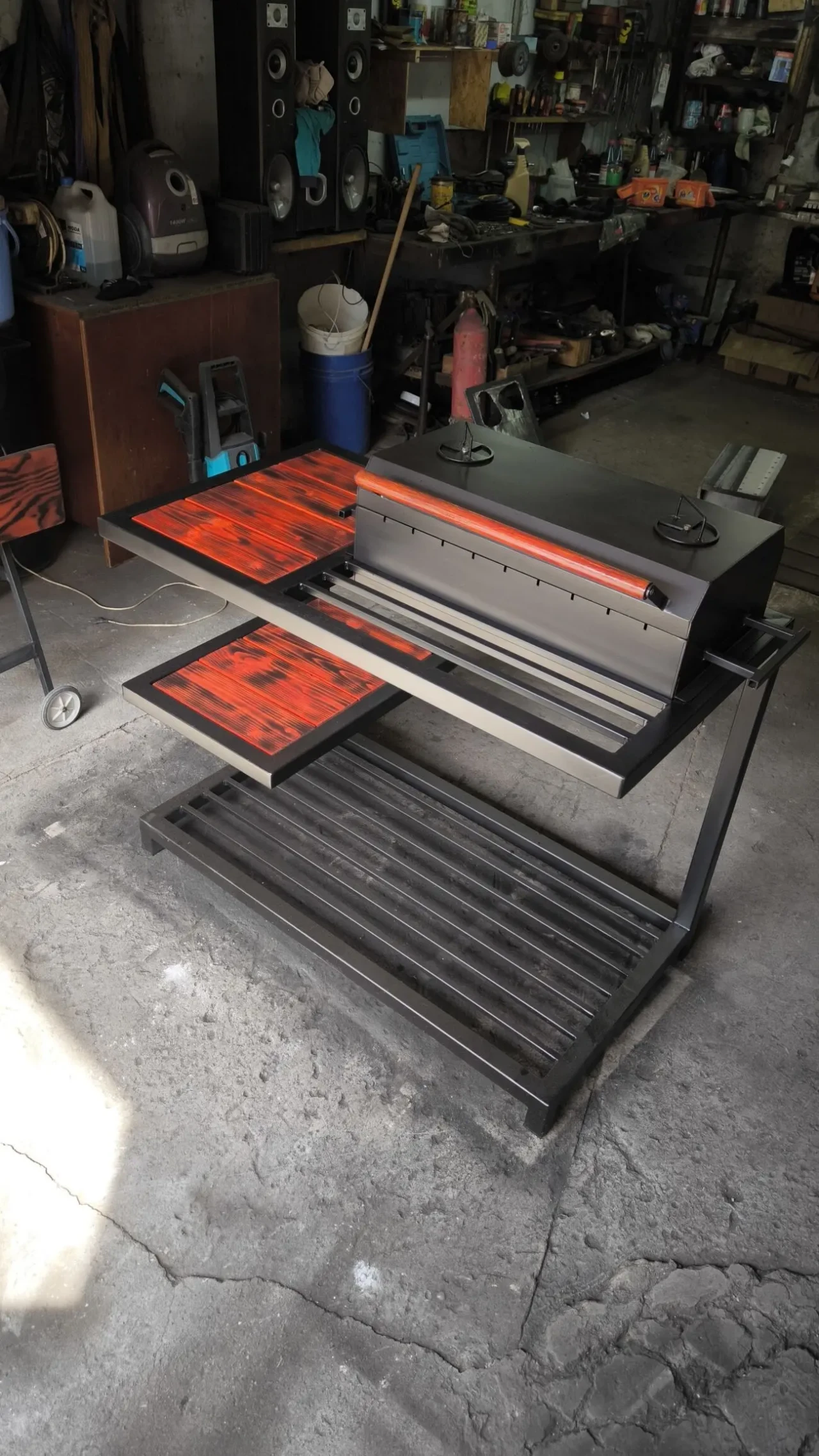 Мангал в стиле лофт