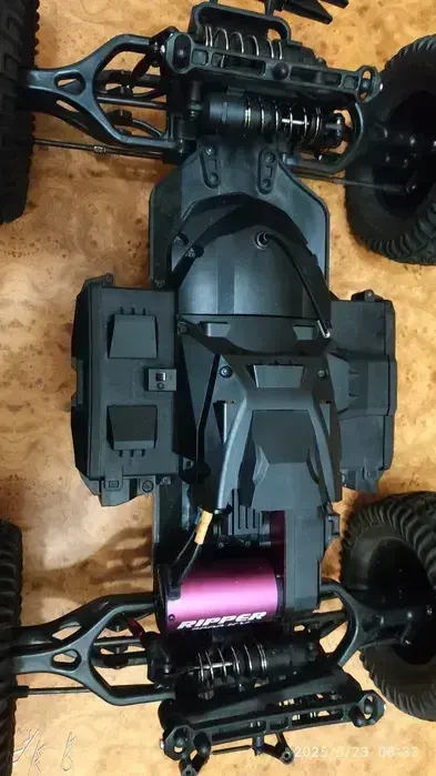 Радиоуправляемый автомобиль Thunder Tiger e-MTA 5