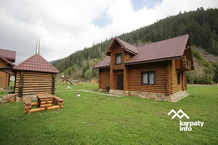 Туристичний комплекс - Синевирська поляна 3