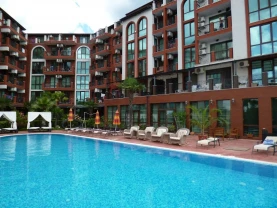 Квартира в Болгарии на первой линии у моря в Несебъре