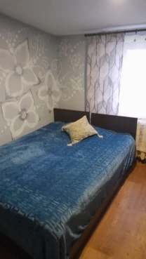 сдам в аренду комнату или место в общежитии г. Вишнёвое