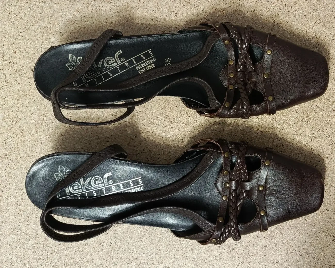 Жіночі шкіряні босоніжки Neker темно коричневі .Босоножки 40,5 размера