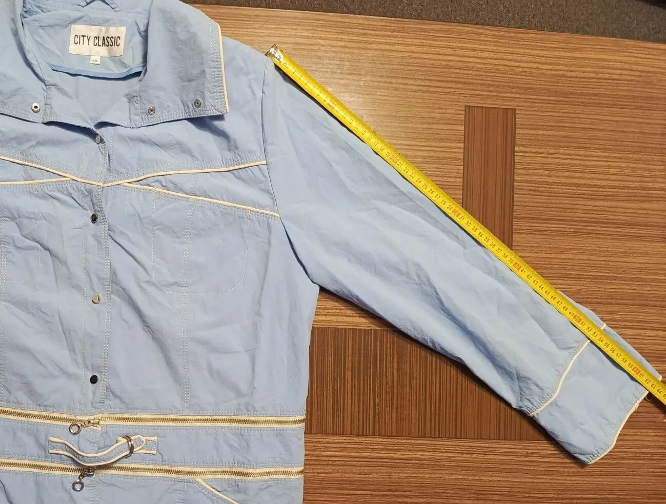 Легенька жіноча вітровка на кнопках.Куртка-трансформер.City Classic 5