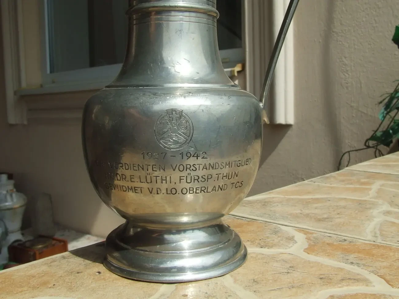 Винтажный оловянный кувшин наградной 1927-1942 г. Германия раз. 24 х 3