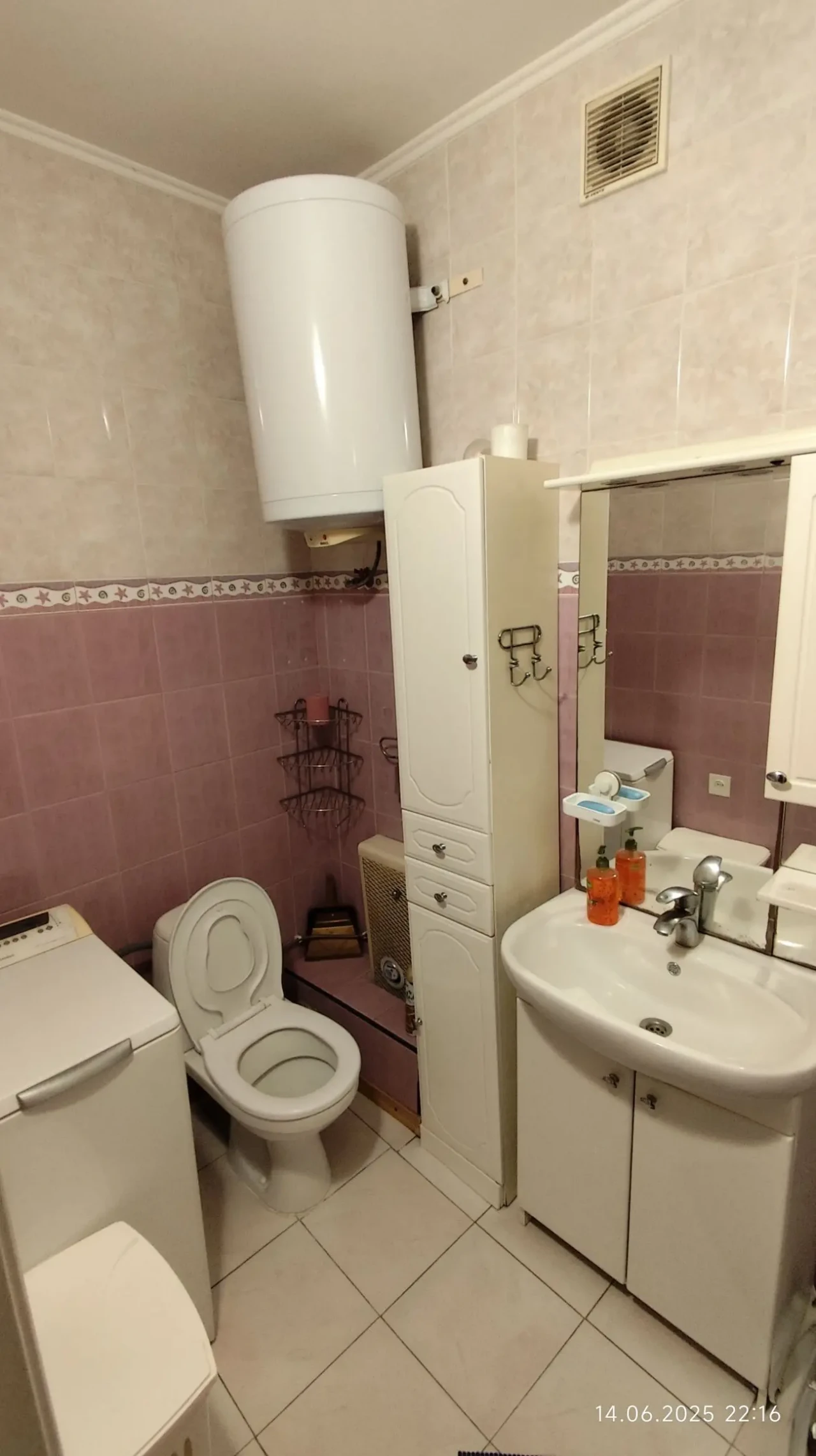 Сдам 2 комнатную квартиру 10