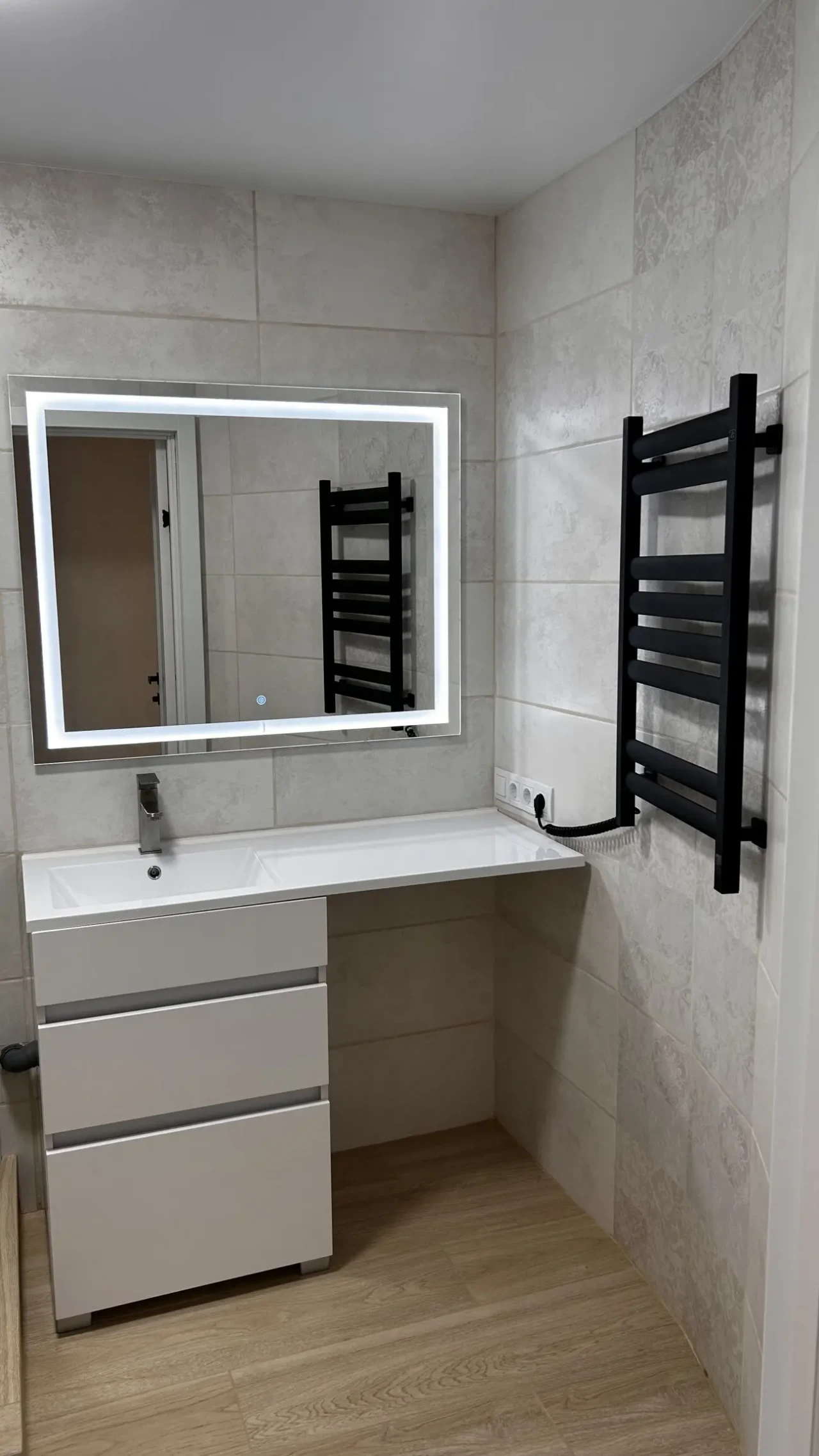 Продаж квартири на Дарницькій площі