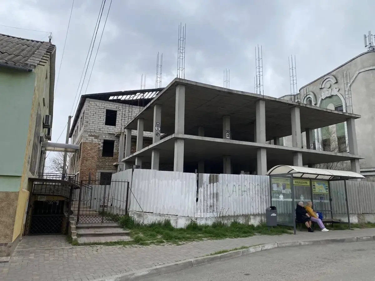 Продам примiщення в Бегород Днiпровську 6