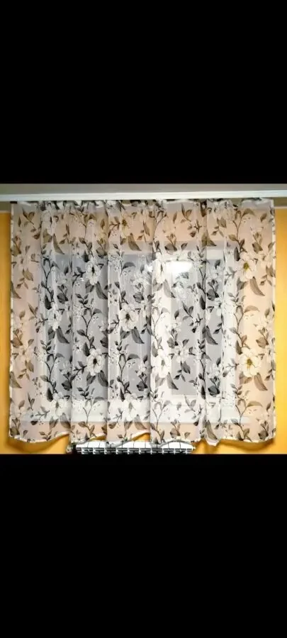 Тюль з квітами, коротка тюль на кухню