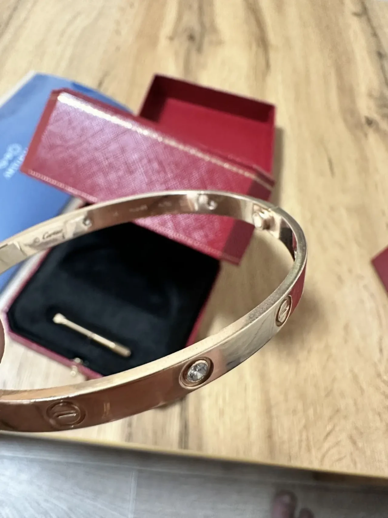 Золотий браслет Cartier Love 5