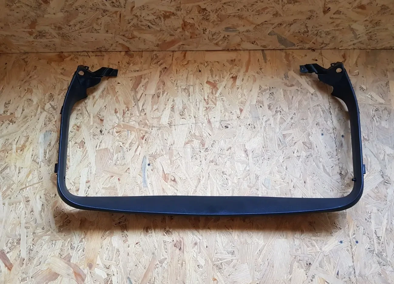 8P4867977D VAG  Обшивка двери багажника верхняя audi A3 3