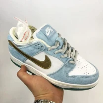 Чоловічі кросівки Nike Air Force