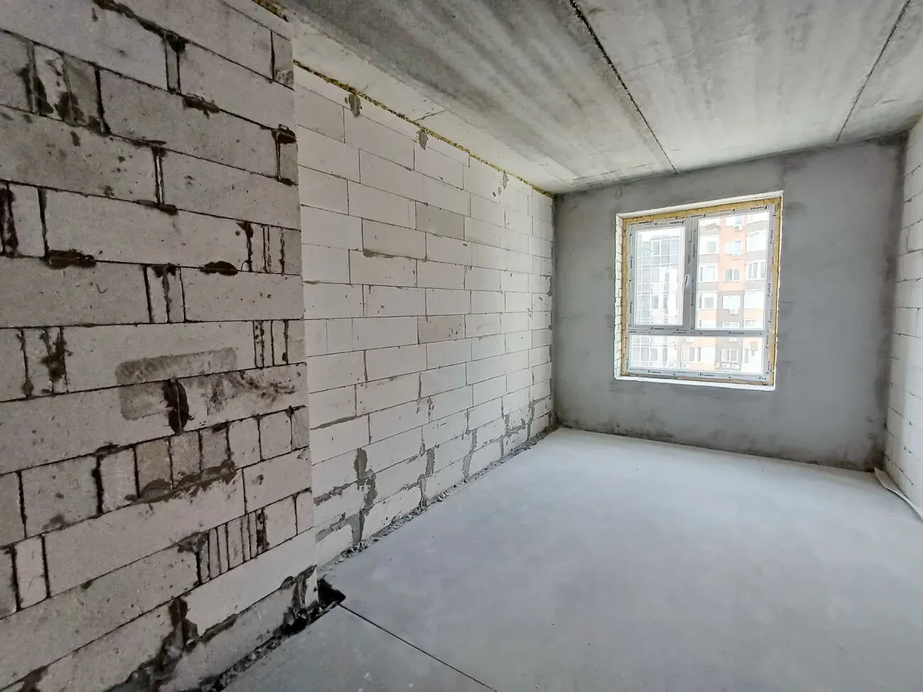 Однокімнатна квартира в ЖК Основа 6