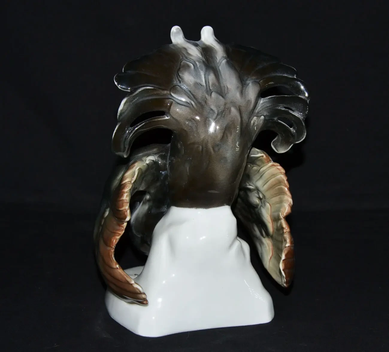 Фарфоровая статуэтка Глухарь КАРЛ ЭНС Германия 1900-е гг. 3