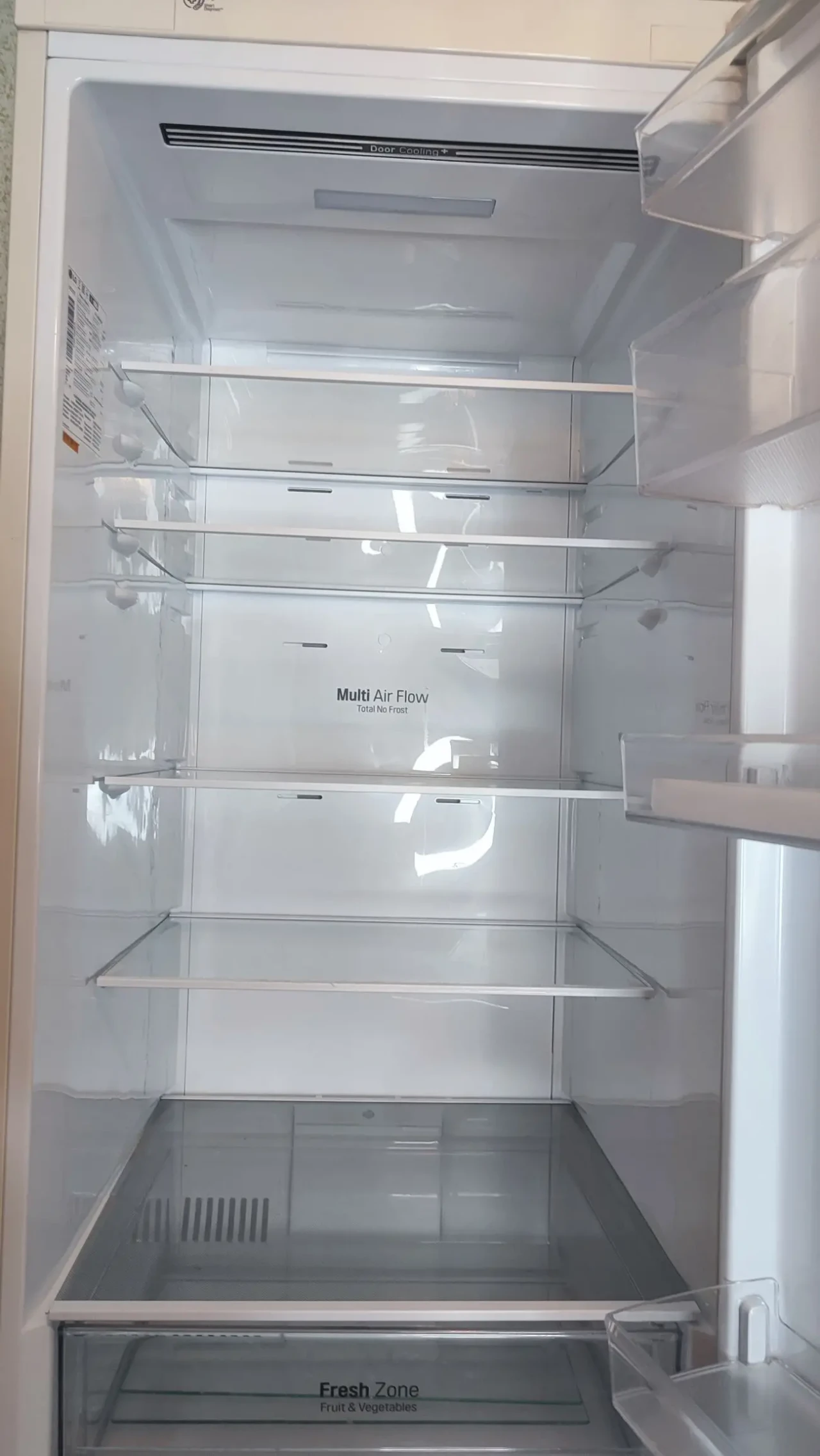 Продаю холодильник LG GW-B509SEKM 4