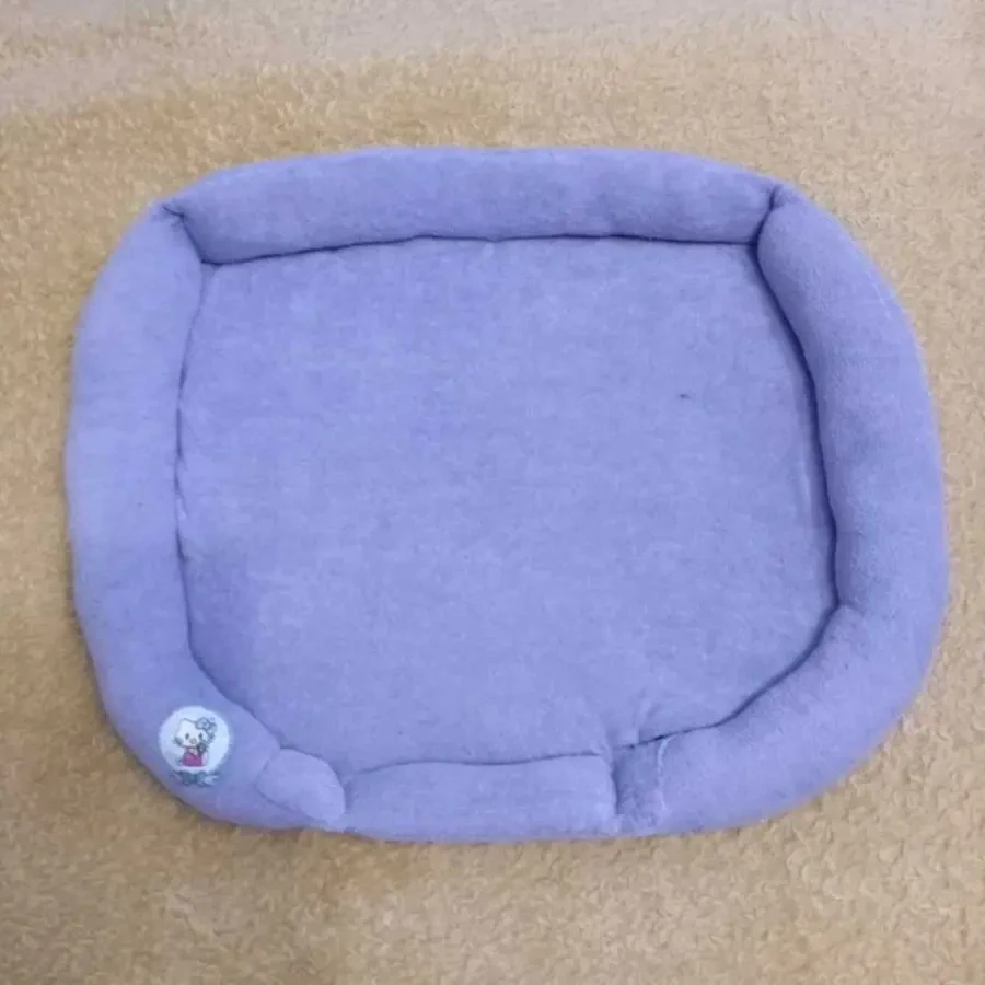 Лежанка для домашнего питомца 3