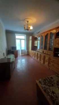 Продається двокімнатна квартира в районі Центрального рингку