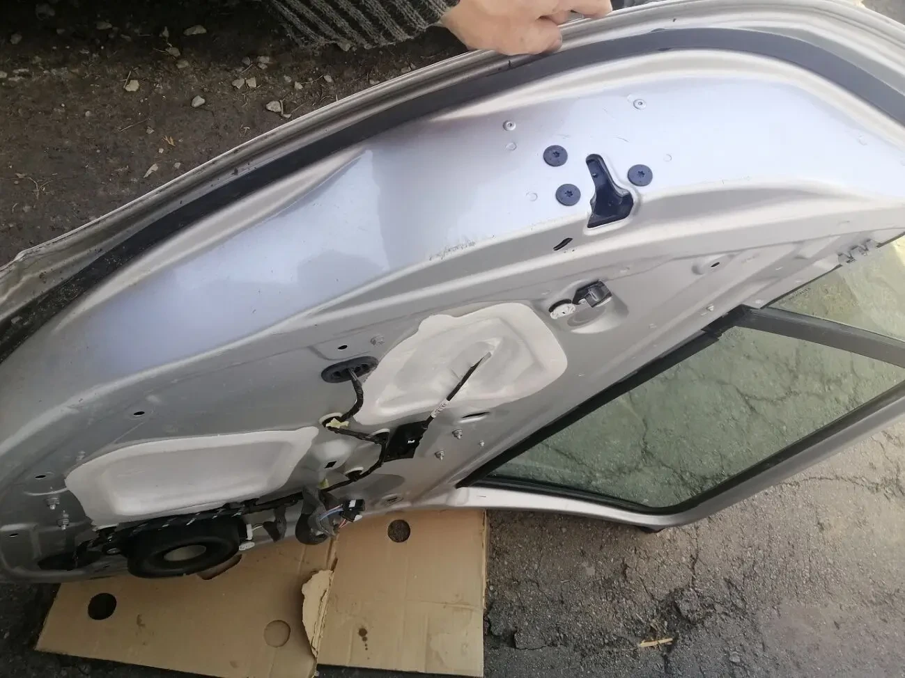 Дверь задняя левая  Renault Megane 3 2013г хэчбек 3