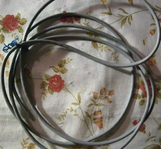 Кабель интернет витая пара 2.4 м серый, под клипсу или в розетку