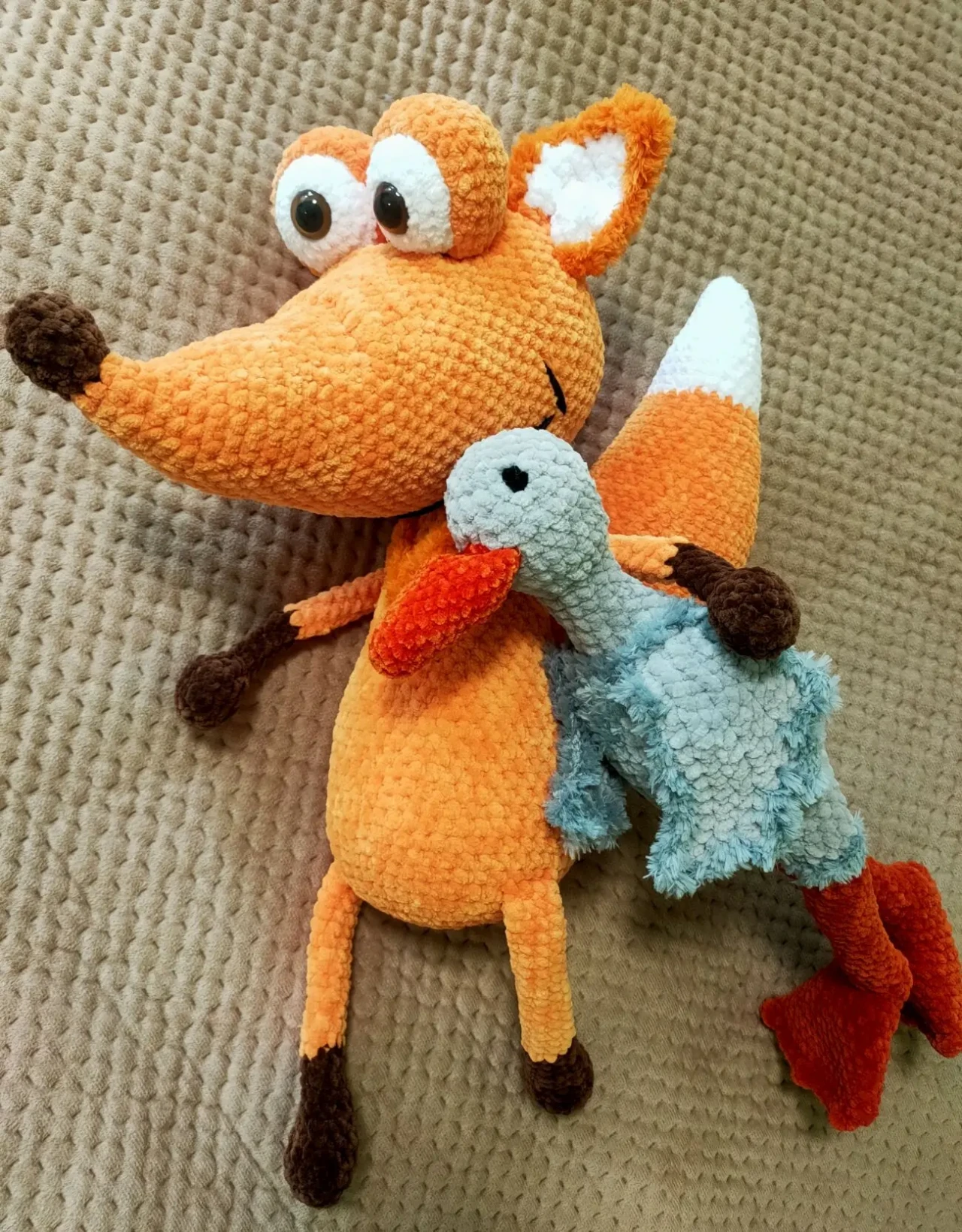 Іграшка  м'яка в'язана  помаранчева лисичка  ручна робота 6