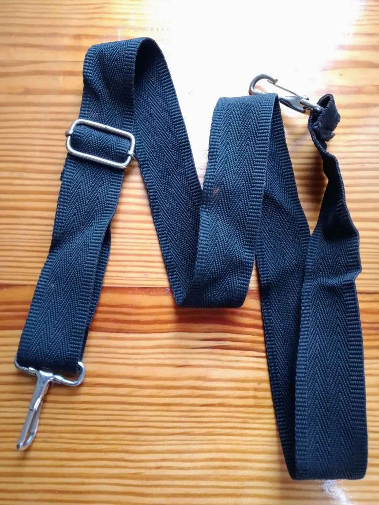 Ручка на сумку лента черная 3 см, карабины и пряжка металл тонкий