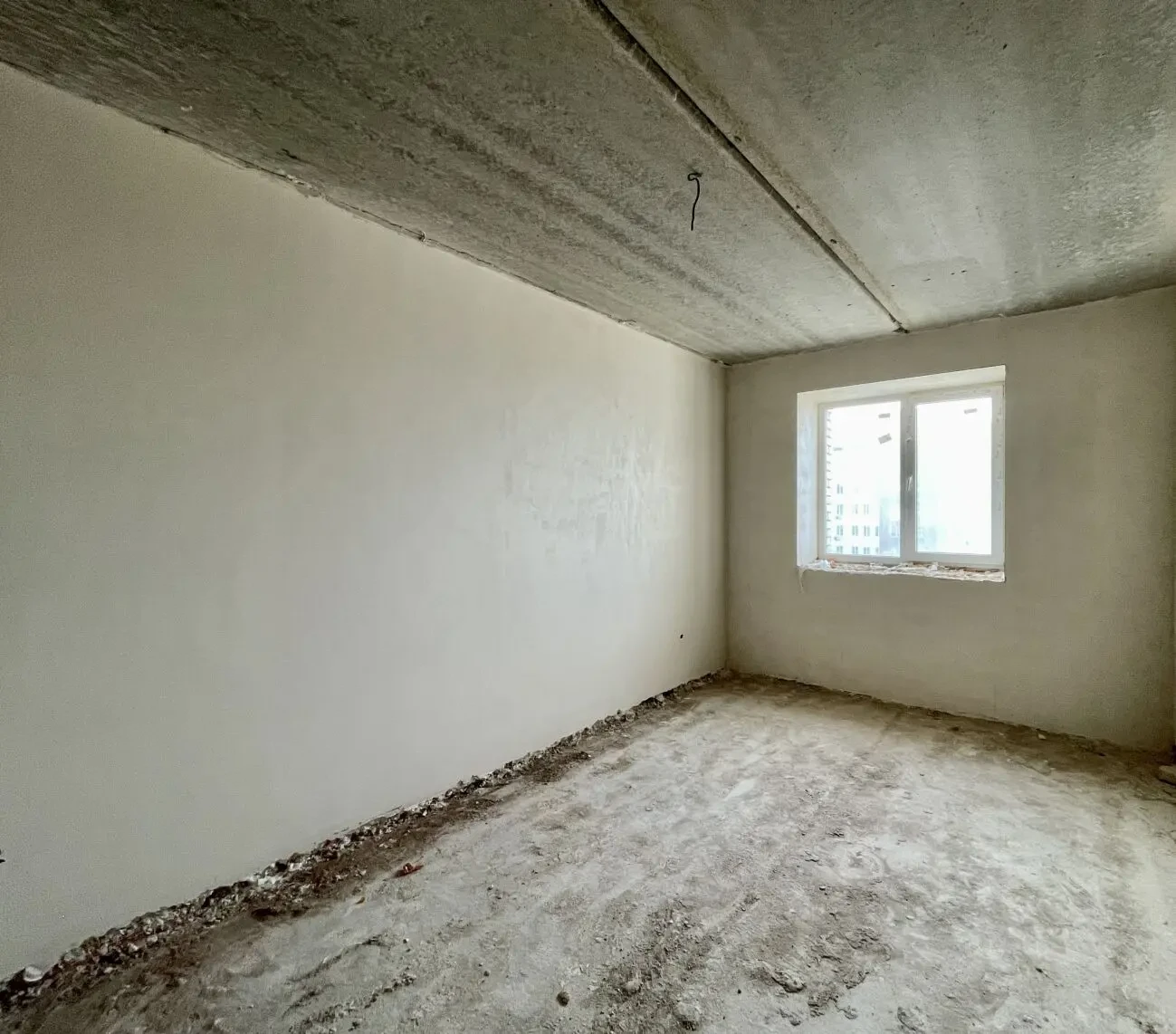 Продам 3 кімнатну в зданій новобудові 7