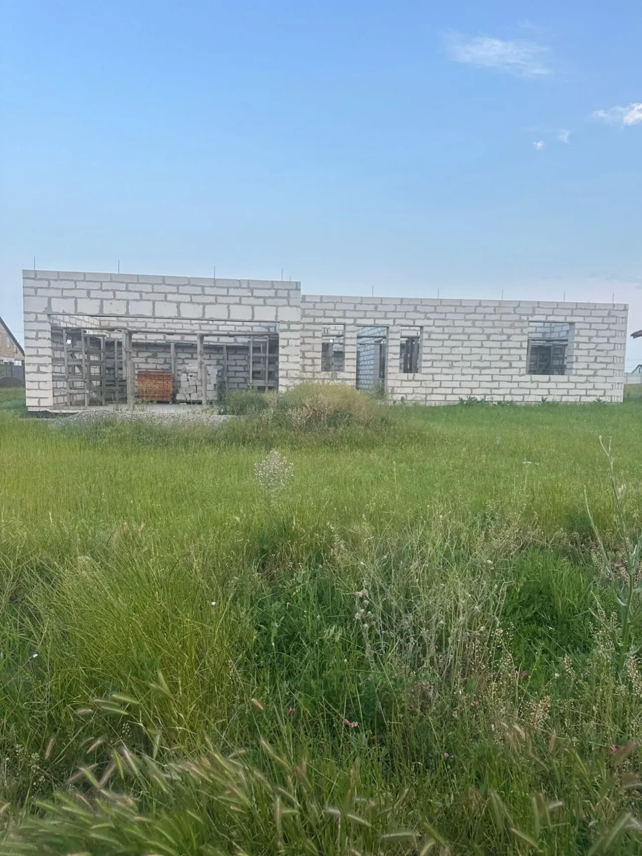 продам свой недостроенный дом 3