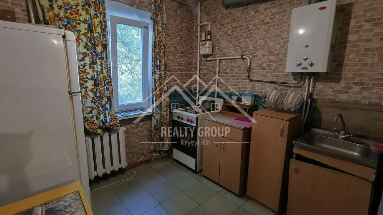 Продаж 2к квартири  пл. Артема