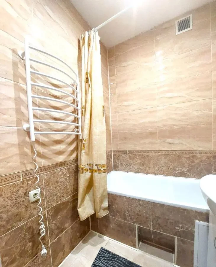 Здам 2 -х кім. квартиру в Святошинському р-ні 9