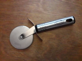 Нож для пиццы Provence Германия pizza wheel cutter