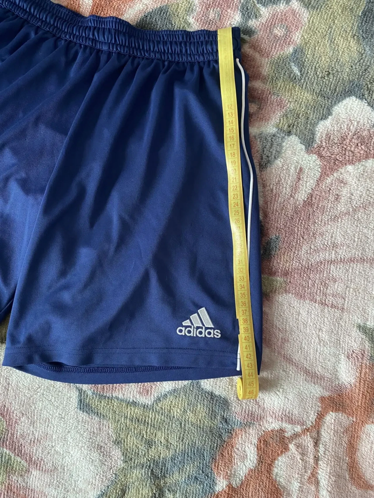 Спортивні шорти adidas 3