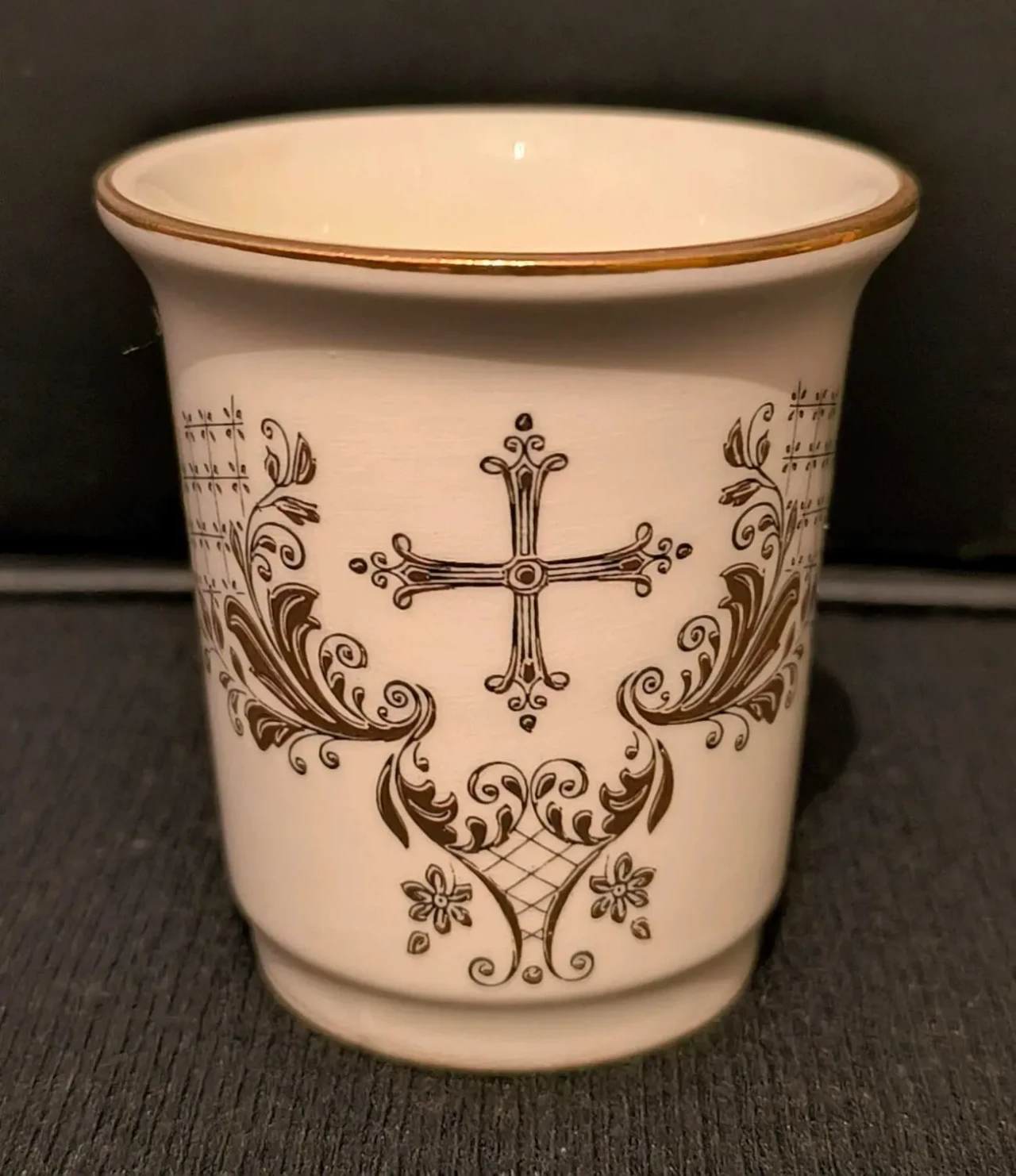 Чарка стаканчик церковь святая вода