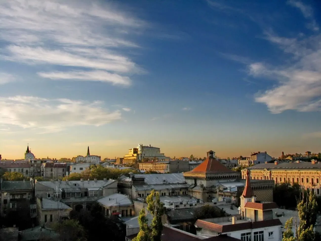 Сдам квартиру в Новострое на Жуковского 10