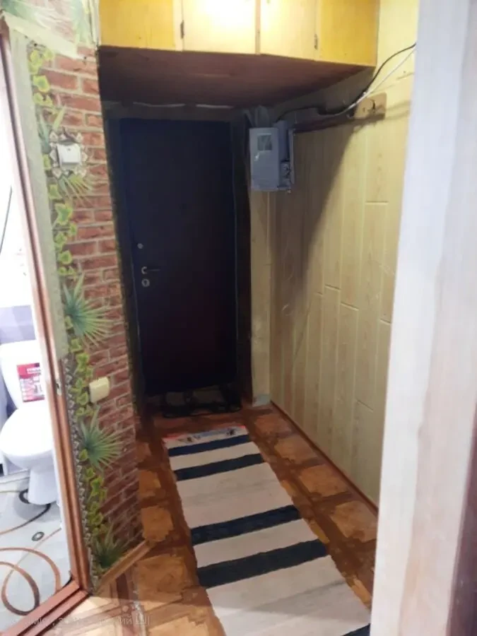 Продам 2 кімнату квартиру місто Харків 5